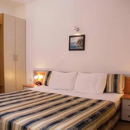 ゲストハウス черно море